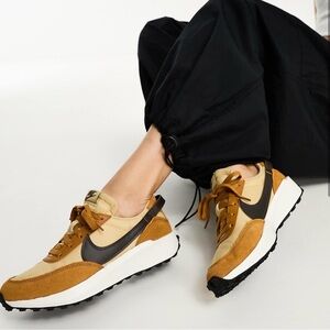 Nike Waffle Debut Sneakers